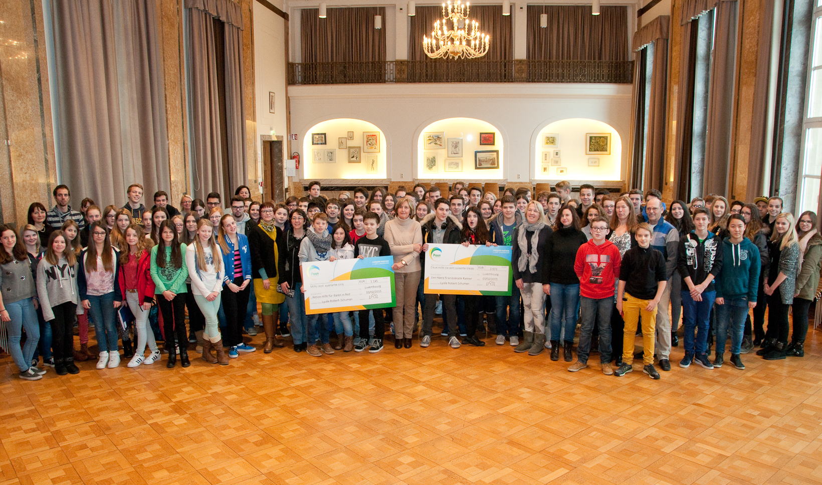 Scheck des Robert-Schuman-Gymnasiums