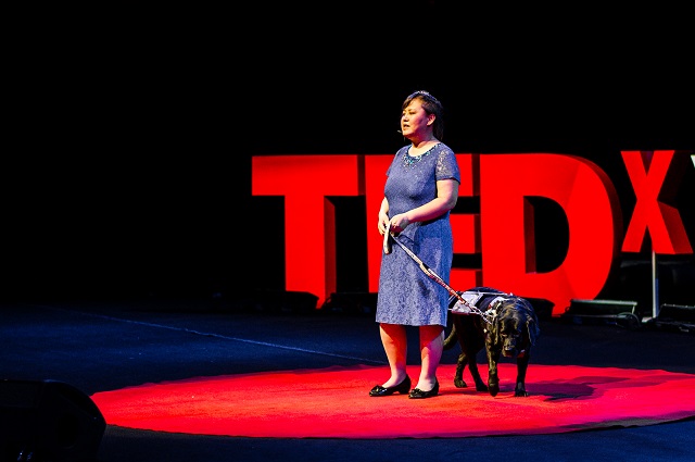 Ms Chen-Jenny onstage
